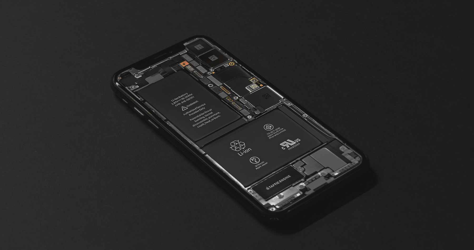 CIRCUITSTATE-Electronics-Product-Development-Service-BG-tyler-lastovich-rAtzDB6hWrU-unsplash-3