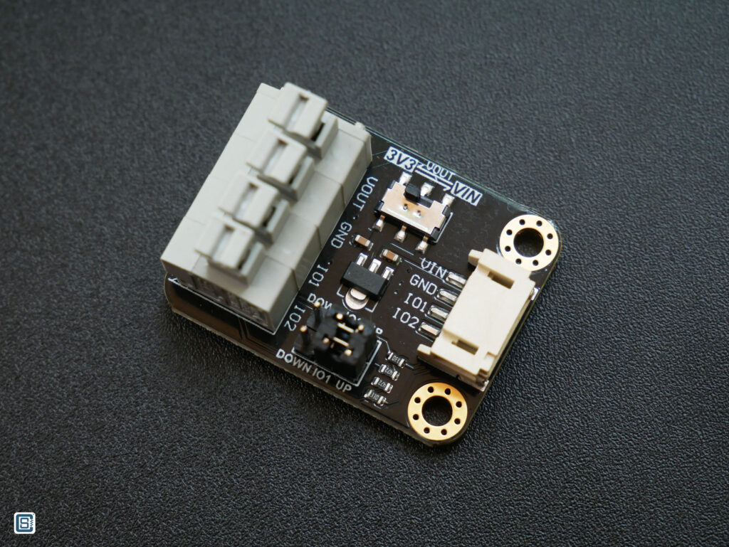 Interfacing DFRobot SEN0370 XKC-Y26A-V Capacitive Non-Contact Liquid Sensor with Arduino 6 DFRobot SEN0370 XKC-Y26A-V Capacitive Non-Contact Liquid Sensor Adapter Board Top by CIRCUITSTATE Electronics